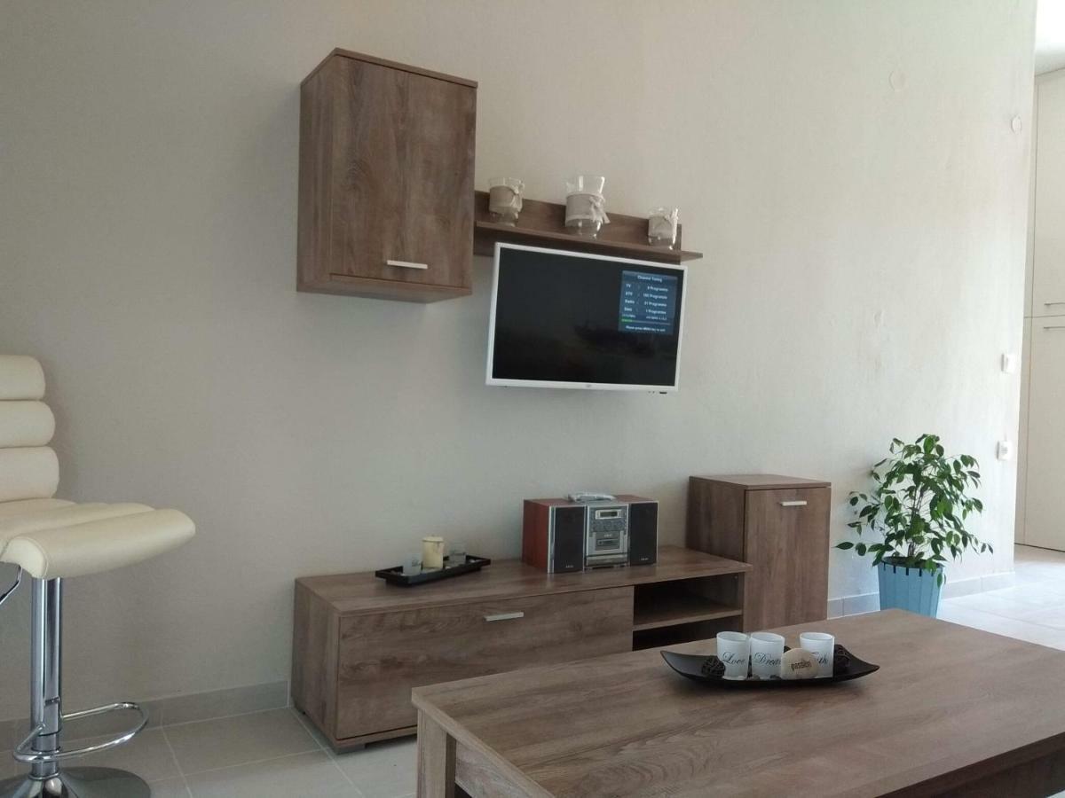 Venus Sea View Apartment Perivólion エクステリア 写真